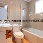 Διαμέρισμα 3 Bedroom Cozy In *