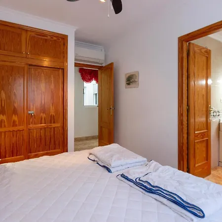 3 Bedroom Cozy In